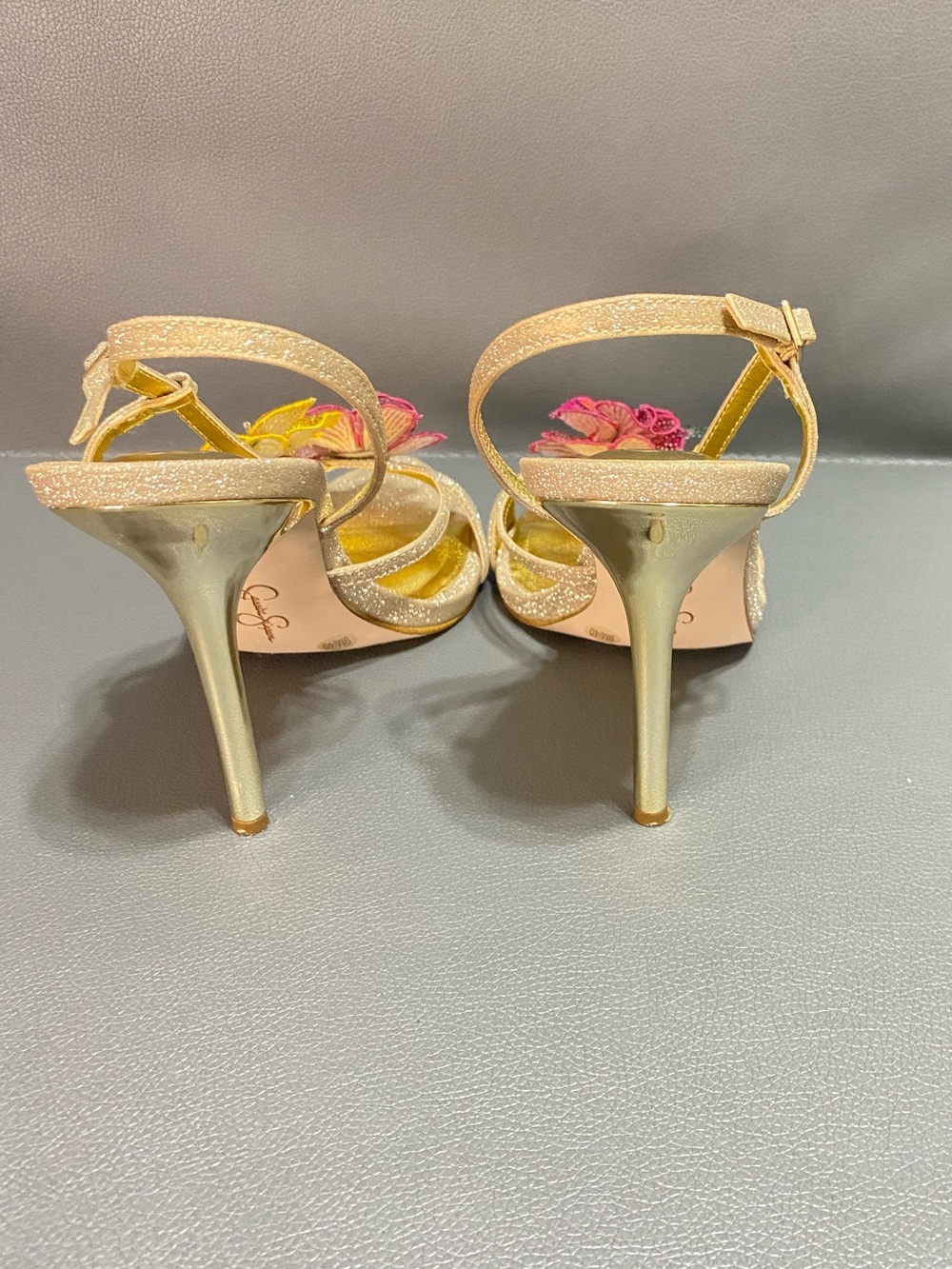 Jessica Simpson Nivory Glitter 3D Floral Embellished Dress Sandals - Picture 5 of 6